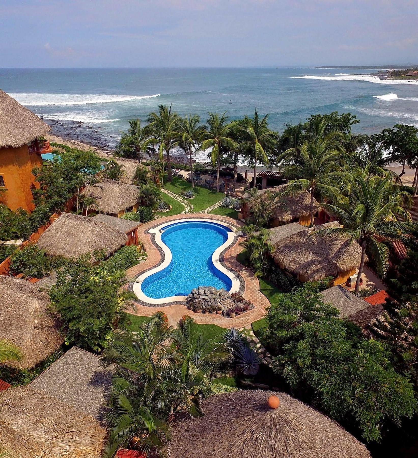 The Inn Manzanillo Bay 特隆戈内斯 外观 照片