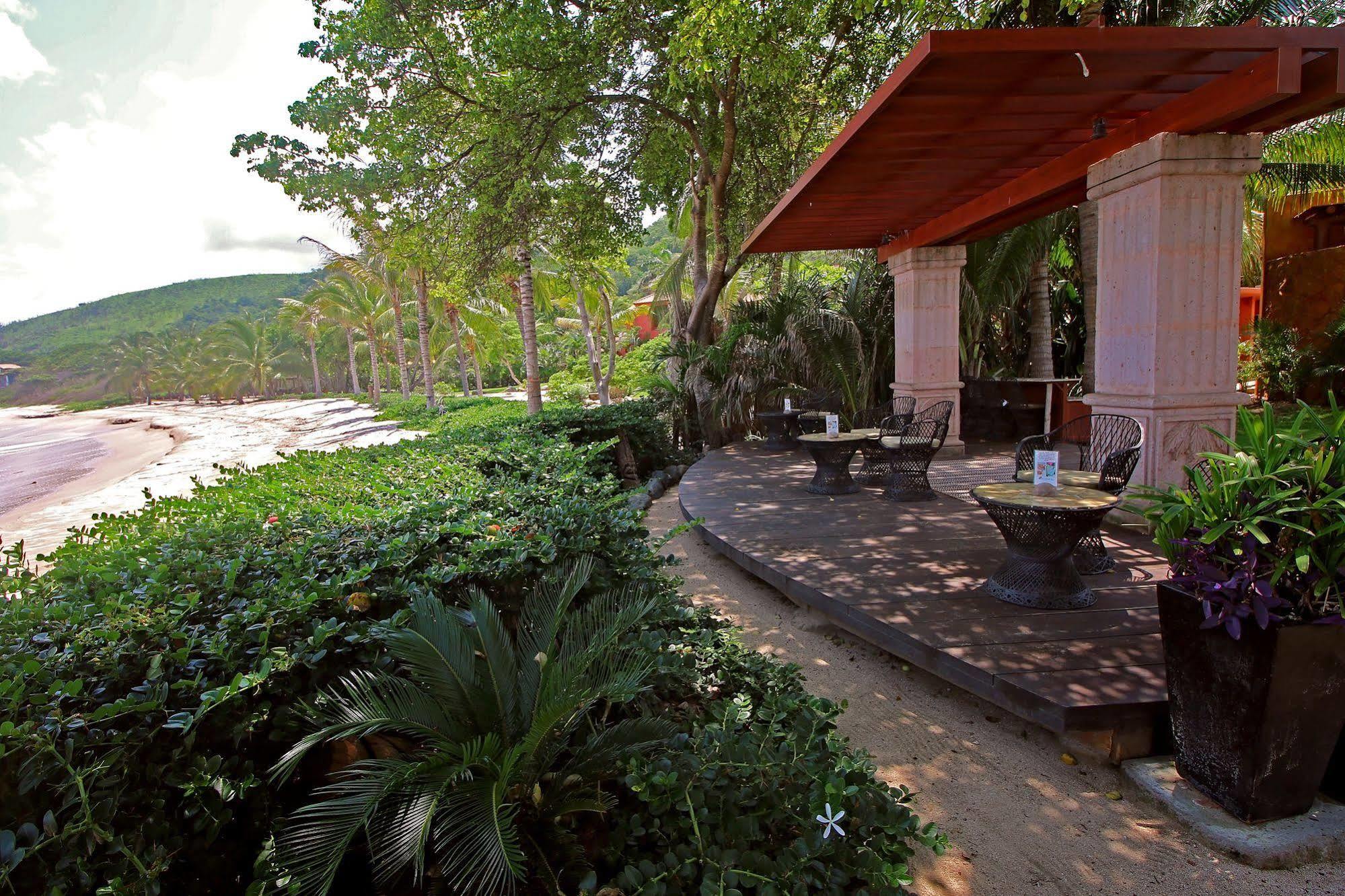 The Inn Manzanillo Bay 特隆戈内斯 外观 照片